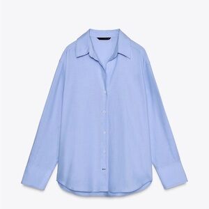 ZARA NWT Light Blue Oxford Button-Up Shirt